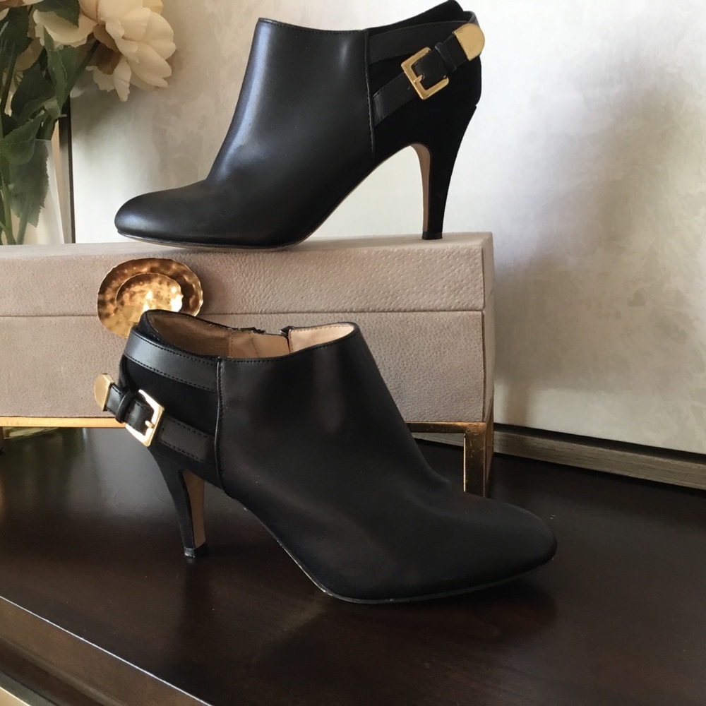UNISA Leather & Suede Buckle Ankle Boots